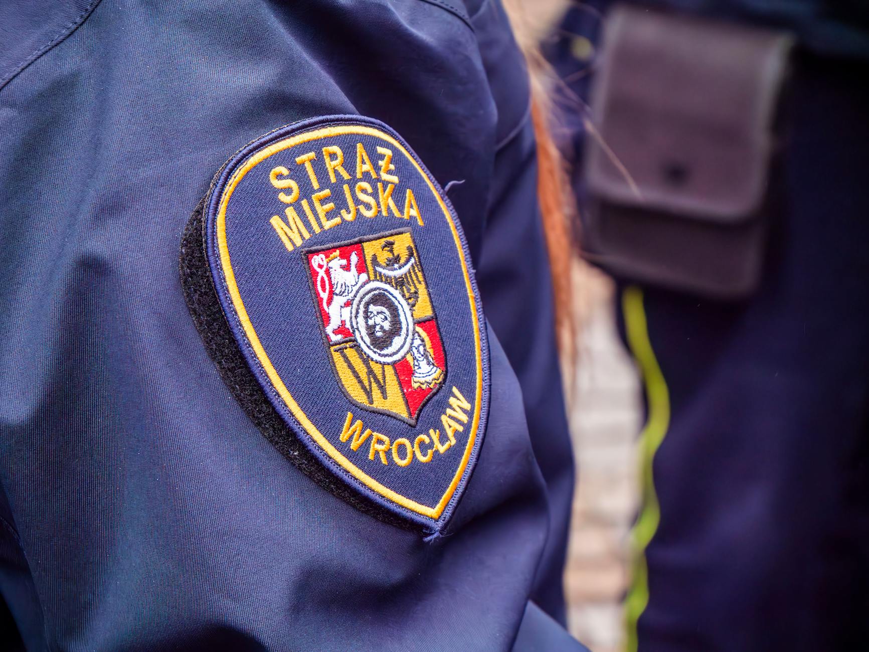 Herb Sieradza jako symbol miasta w kontekście lokalnych wiadomości
